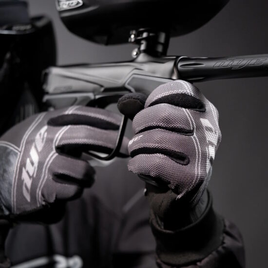 DYE_FLX_Glove_Handschuhe_schwarz_grau_marker.jpg